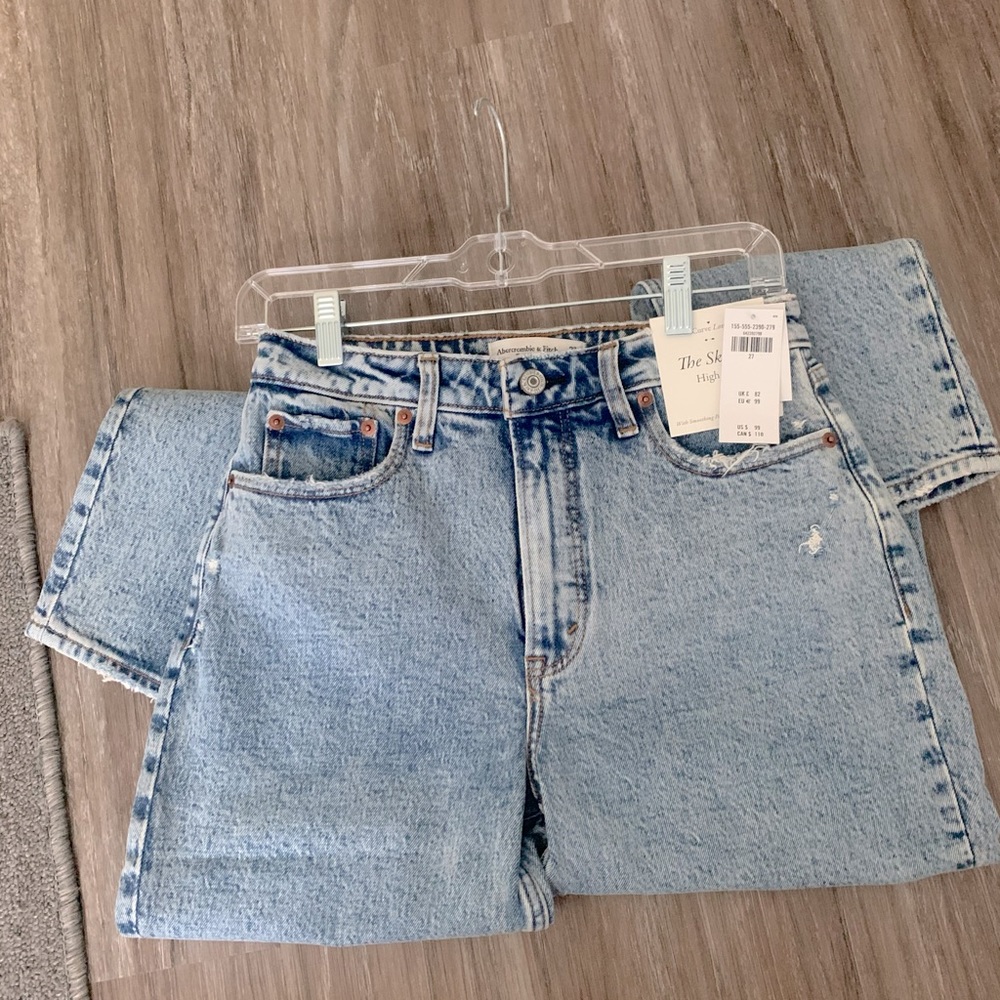Abercrombie & Fitch jeans